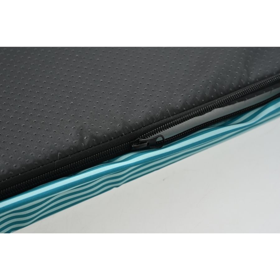 Leeby Cama Forma Colchoneta Para Perros Con Rayas Verde Y Rosa, , large image number null